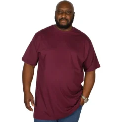 Bigdude Plain Crew Neck T-Shirt Burgundy -Big Dude Clothing Shop img 2386 clipped rev 1