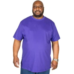 Bigdude Plain Crew Neck T-Shirt Violet 10 Bigdude Plain Crew Neck T-Shirt Violet -Big Dude Clothing Shop img 6331 clipped rev 1 1